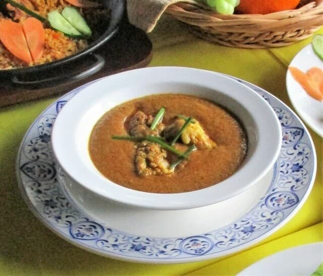 HALAL & VEGGIE Restaurant ポンテロッソ -