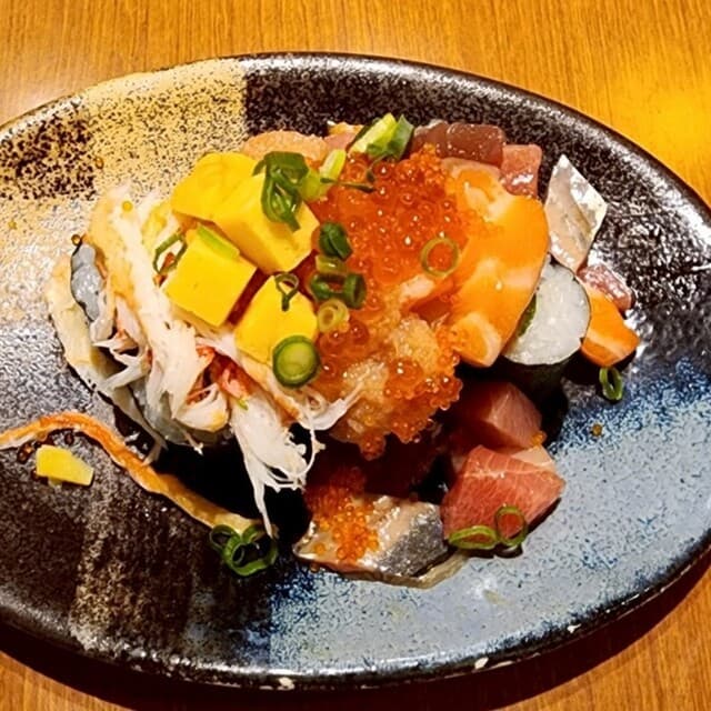 浜焼き 藁焼き 海鮮居酒屋 魚均 -