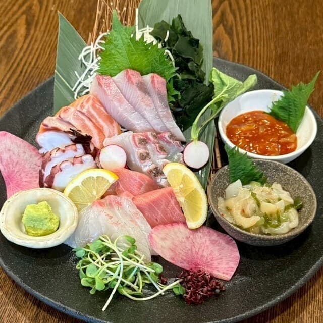 浜焼き 藁焼き 海鮮居酒屋 魚均 -