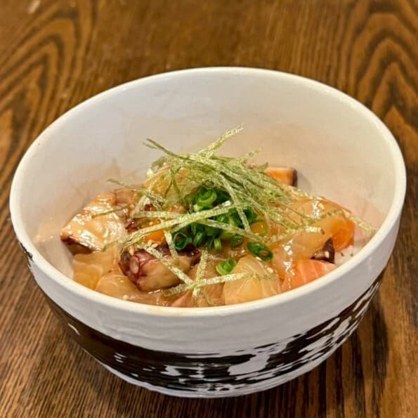 浜焼き 藁焼き 海鮮居酒屋 魚均 -