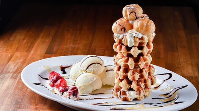 DINING BAR haon - 絶頂！ワッフルタワー