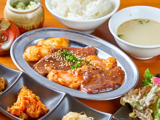 琉球焼肉NAKAMA -