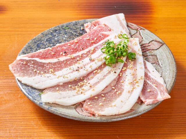 琉球焼肉NAKAMA -