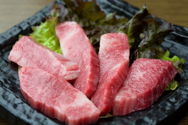 炭火焼肉 石垣庵 -