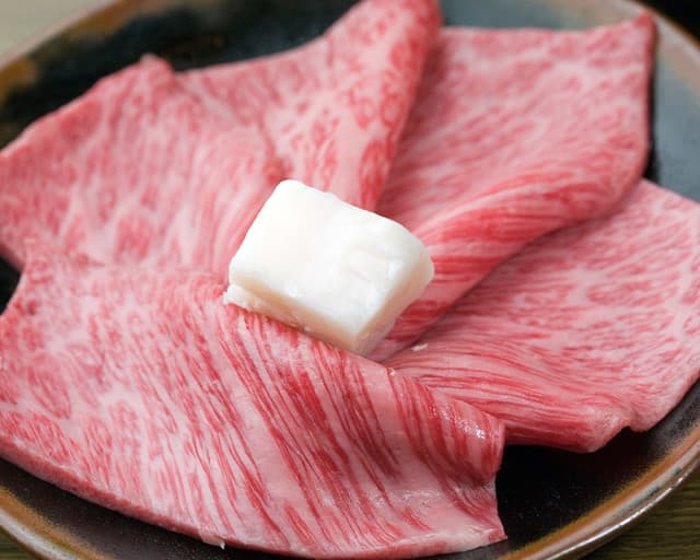 炭火焼肉 石垣庵 -