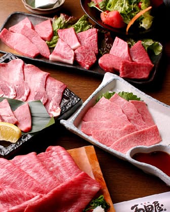 炭火焼肉 石垣庵 -