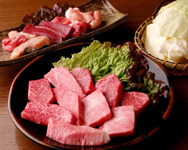 炭火焼肉 石垣庵 -