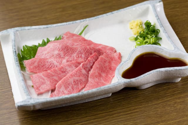 炭火焼肉 石垣庵 -