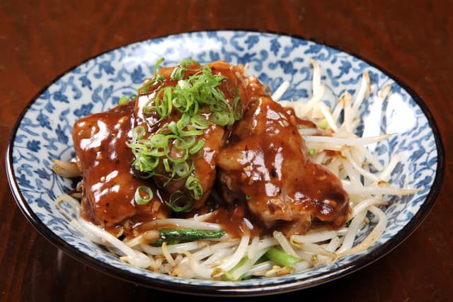浦添 焼き鶏酒場 マサトん家 -