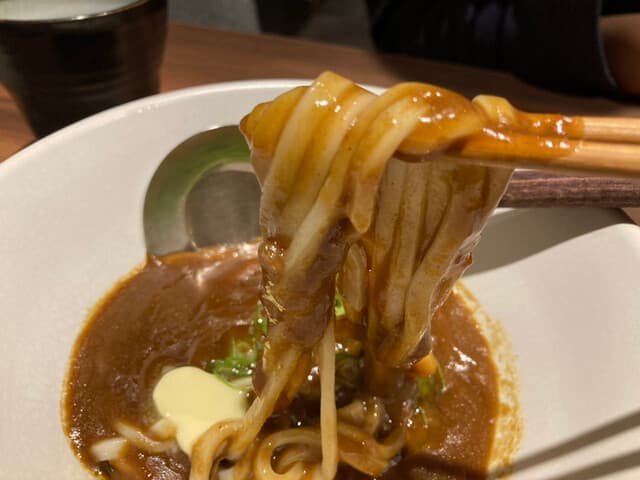 酒ト肴・〆うどん あかり - カレーうどん