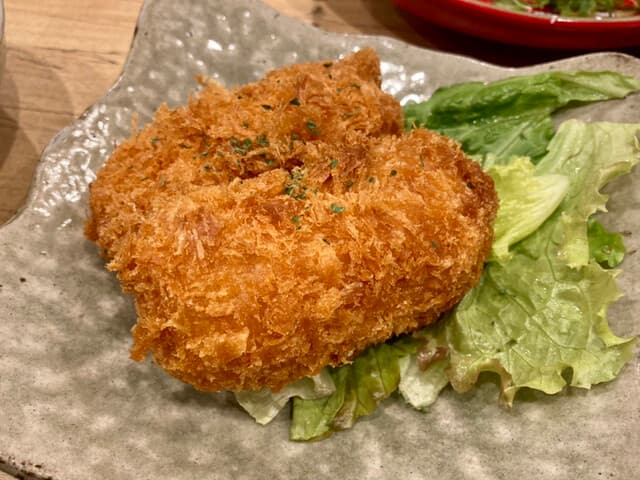 酒ト肴・〆うどん あかり - カニクリームコロッケ