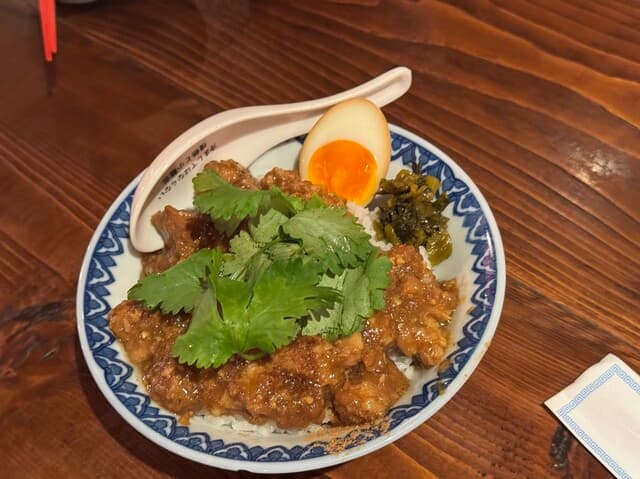 大衆食堂 肉と点心すえぞうアバアバ - 魯肉飯（ルーローハン）