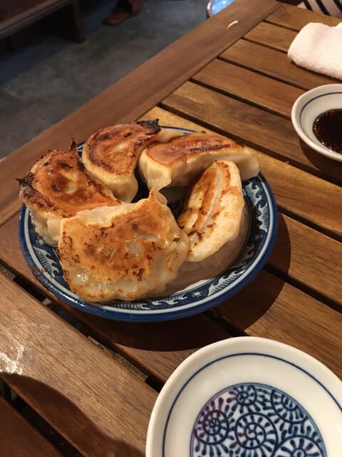 大衆食堂 肉と点心すえぞうアバアバ -
