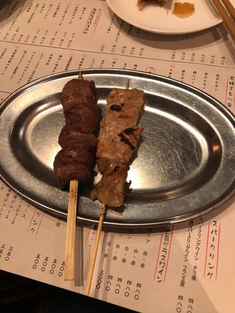 大衆食堂 肉と点心すえぞうアバアバ - 白ホルモンとサガリ