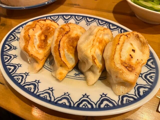 大衆食堂 肉と点心すえぞうアバアバ -
