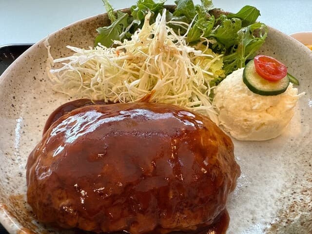 CAFE PETIT -