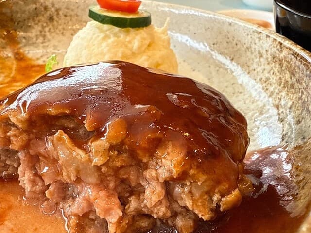 CAFE PETIT -