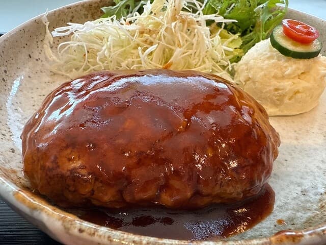 CAFE PETIT -