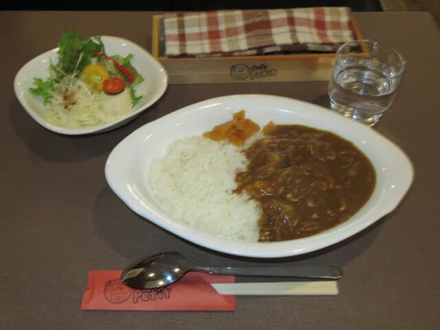 CAFE PETIT -