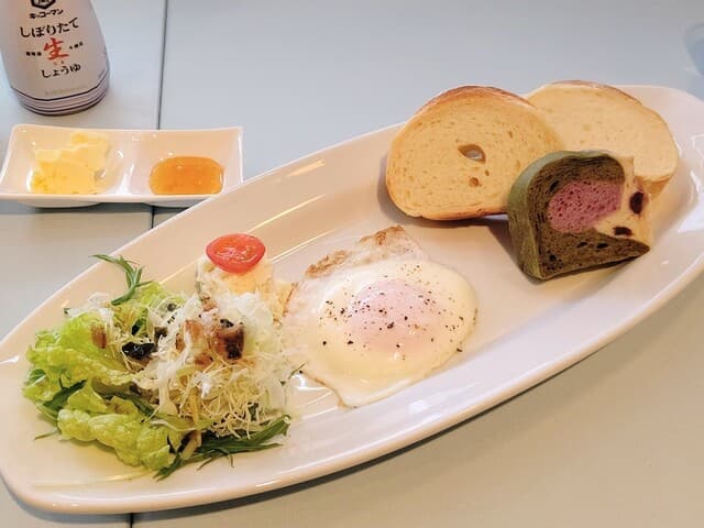 CAFE PETIT - 斜めにしてみました