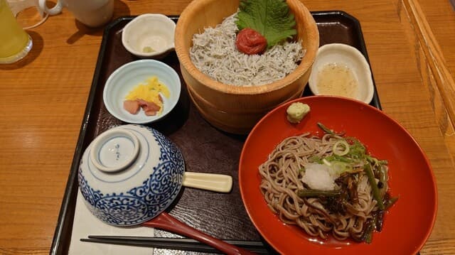 おひつごはん四六時中 -