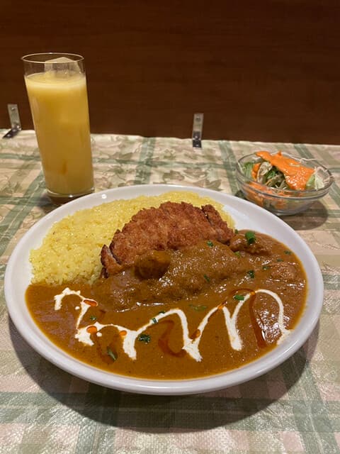 マハール - 安定感はあるが、カレーがもっと変わり種であって欲しいとも思った