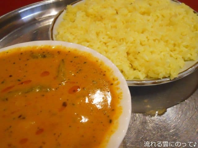 マハール - 野菜カレー(ベリーホット)＆ライス