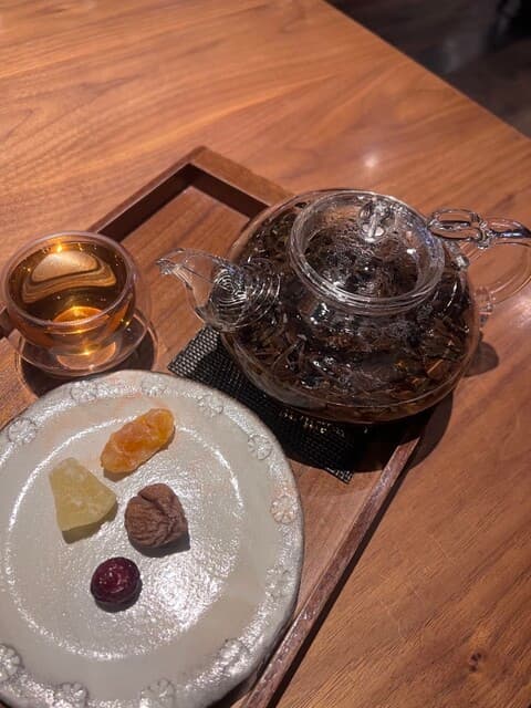 銀座2丁目ミタスカフェ -