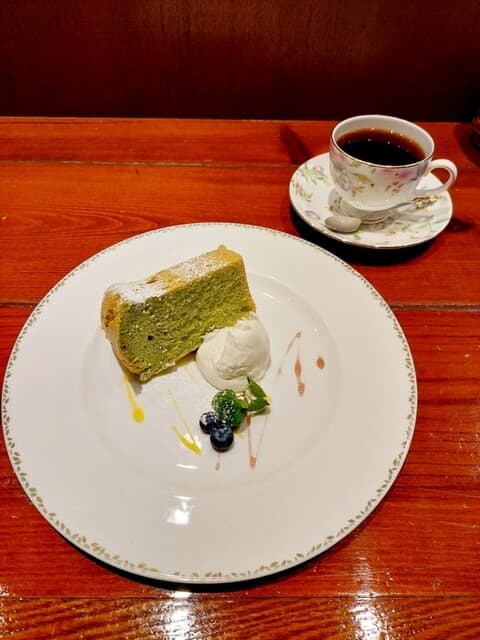 銀座2丁目ミタスカフェ -