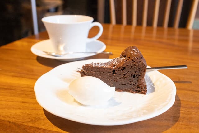 銀座2丁目ミタスカフェ -