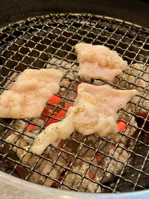 ドヤジ - ホルモン3点盛り-上ホルモン-