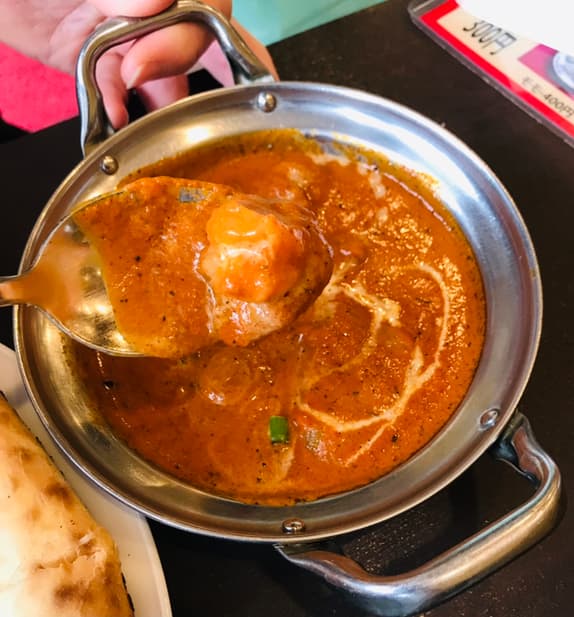 サンライズ - エビカレーのエビ