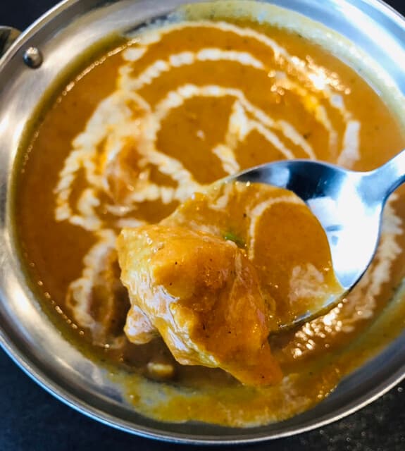 サンライズ - チキンカレーのチキン