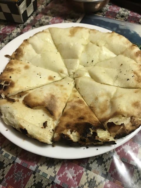 サンライズ - チーズナン