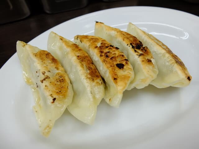 一心堂 - 味の素の冷凍餃子のほうが好き。それ以下のお店屋さんの餃子があまりにも増え過ぎたたから