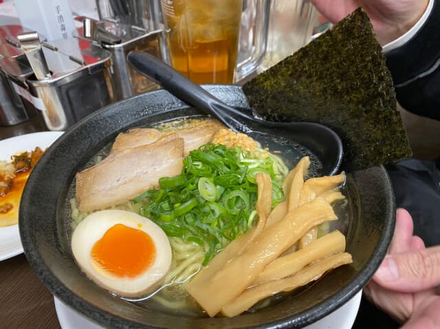 一心堂 - 塩ラーメン　650円