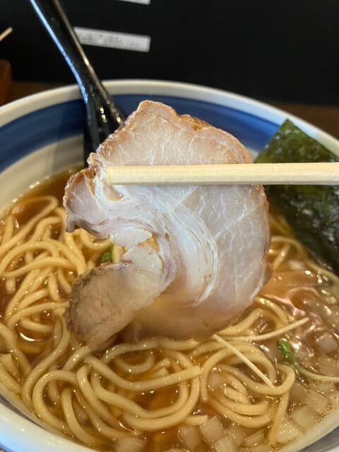 双麺 - チャーシュー小ぶりだけど味付けがイイ！