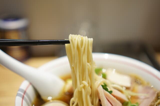 麺尊 RAGE - 麺のアップ