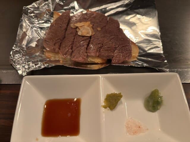 鉄板処 めぐろ -