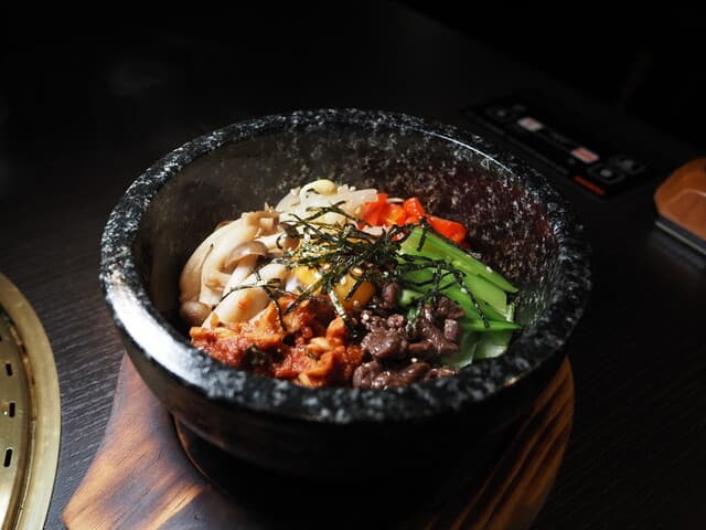 六本木 にくる - 石焼ビビンバ