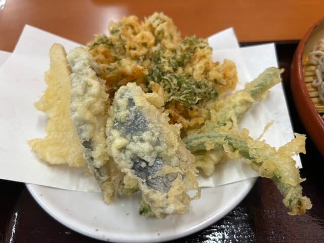 天丼てんや - 桜海老と鰆の天ぷら