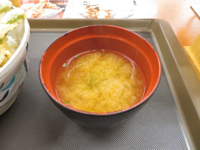 天丼てんや - みそ汁 アップ