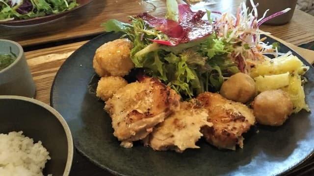 ズイウン ダイニング -