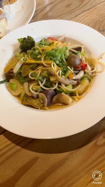 山梨レストラン メリメロ - 県産野菜のペペロンチーノ