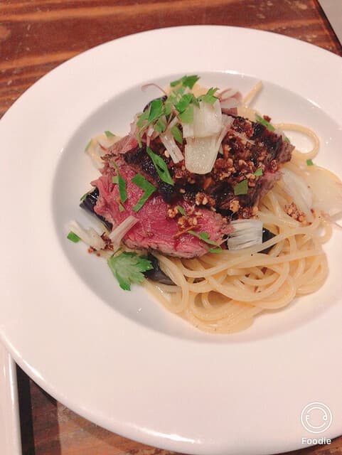 山梨レストラン メリメロ - ワインビーフのパスタ