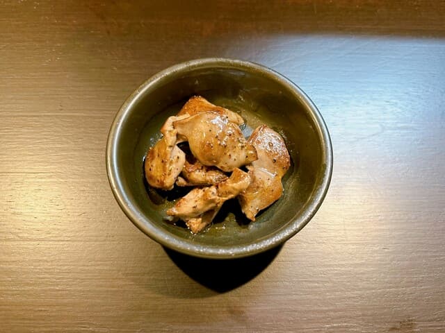 酒場  夏目 - 焼き鳥ハツ塩