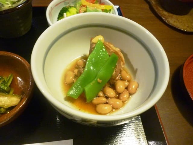 そば処 ものぐさ - 豚の角煮ランチの角煮