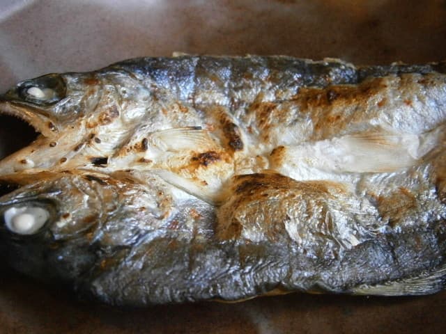 絶景の宿　龍峡亭 - 朝食　アマゴの干物