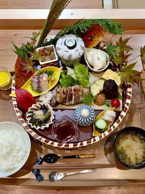 割烹 六感 -