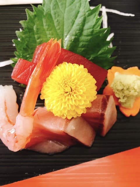 一増 - お刺身はなかなか美味しかった
